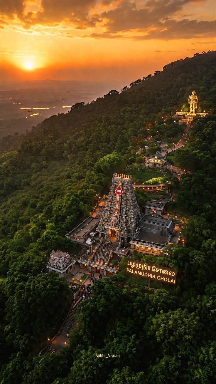 Pazhamudhircholai Murugan Temple